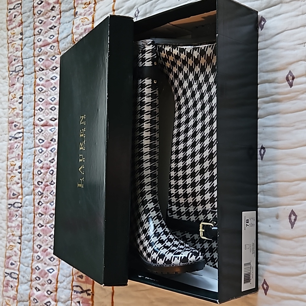 Ralph Lauren Black & White Houndstooth Rain Boots - Picture 7 of 7